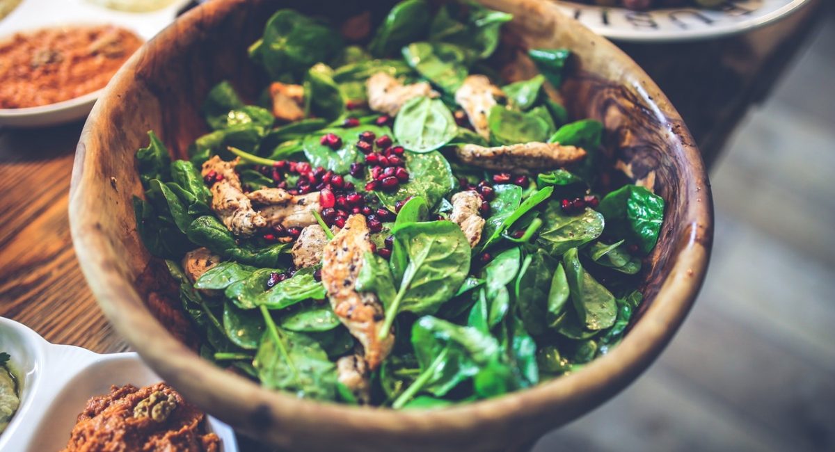 salad-pomegranate-chicken-spinach-5916